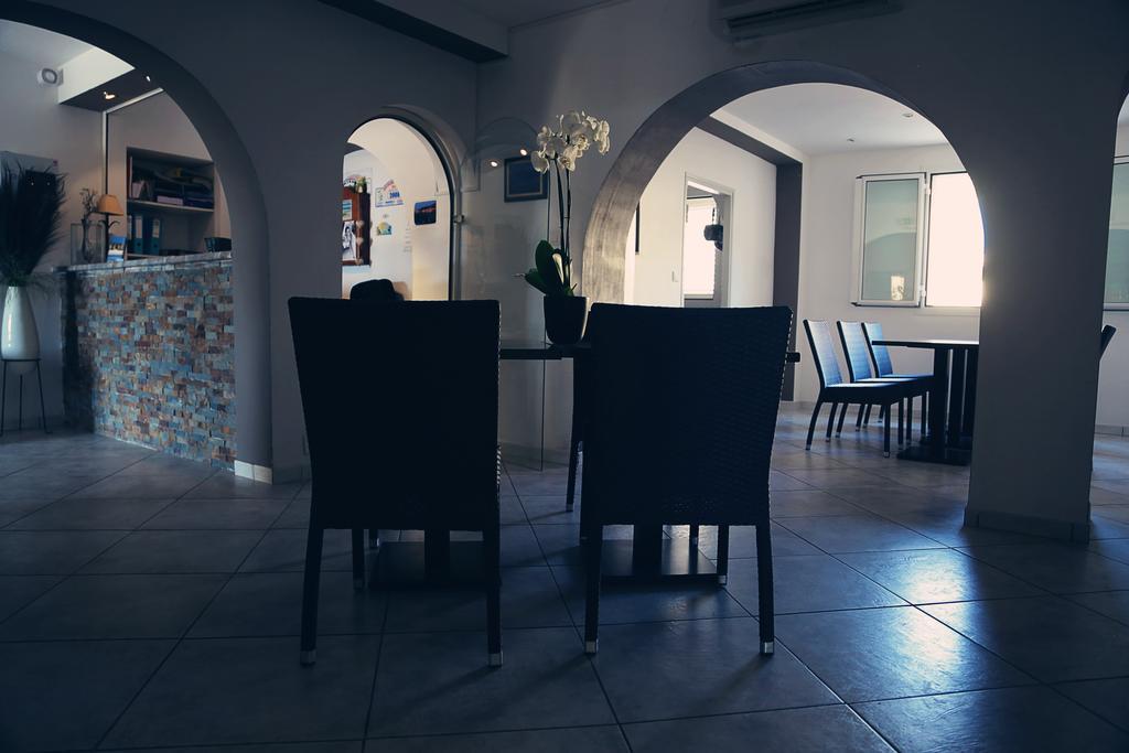 Hotel U Liamone Saint-Florent  Exterior photo